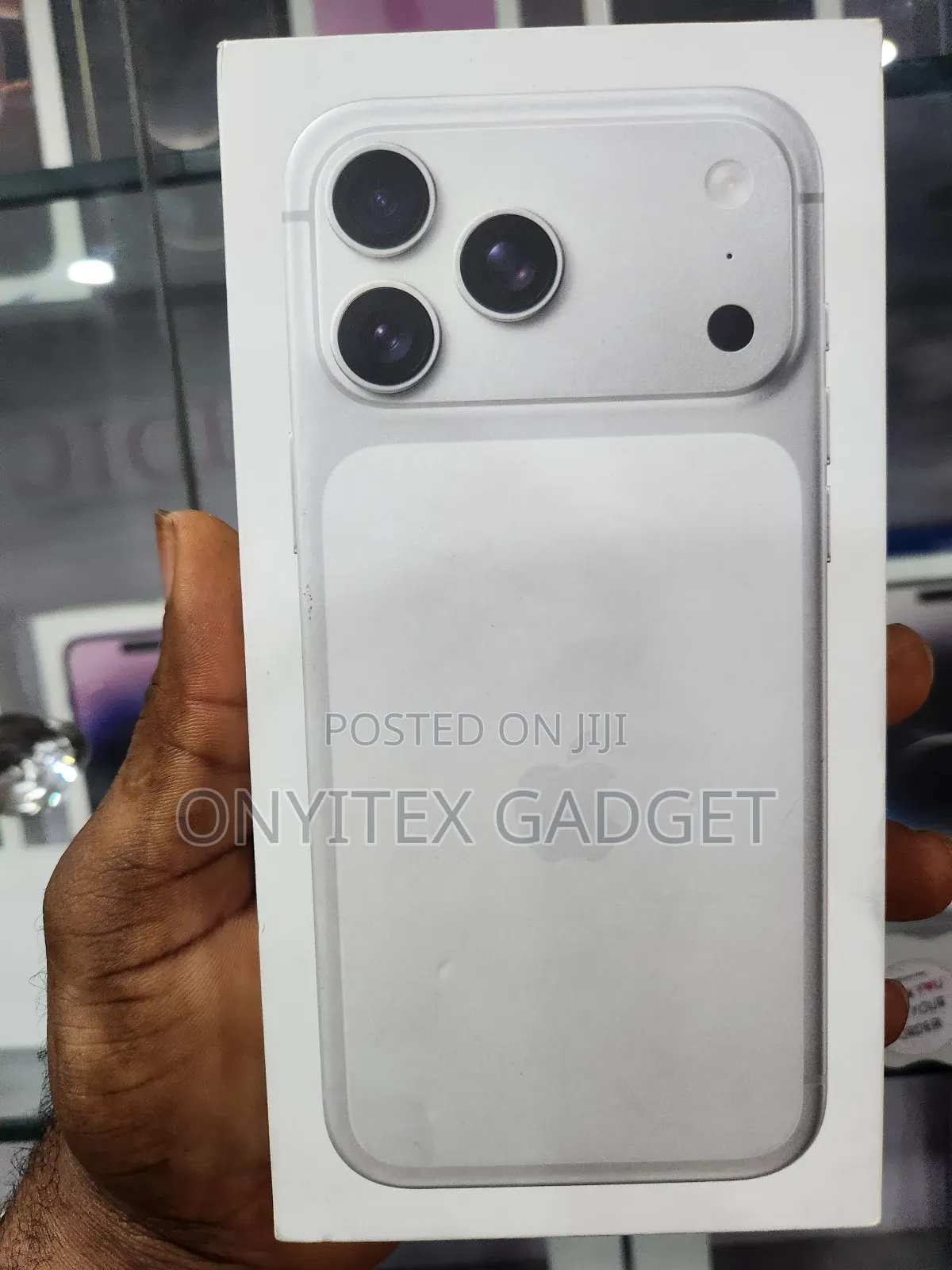 New Apple iPhone 17 Pro Max 256 GB Silver