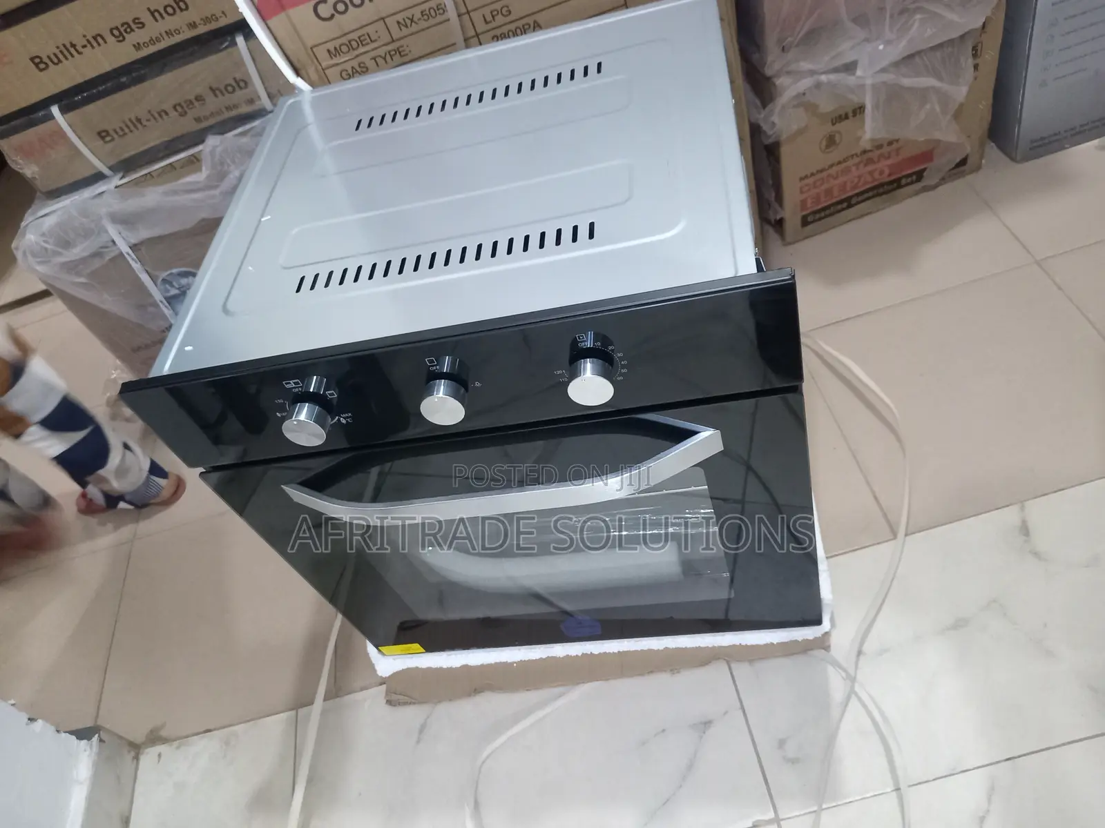 Homestar Hsqmb60-Bk 75l Built-in Oven for Large Family Cooking