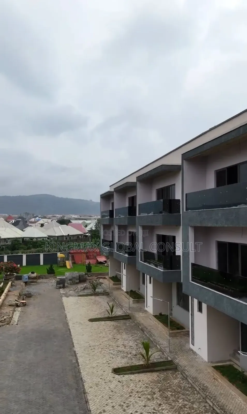 4bdrm Duplex in Jabi Abuja for sale