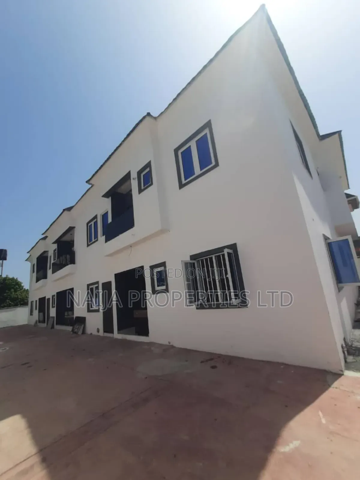 2bdrm Apartment in Sangotedo for sale
