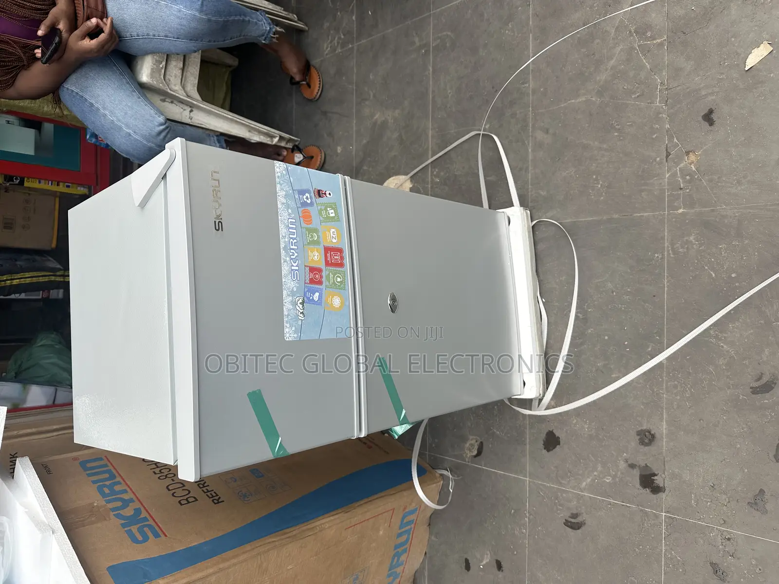 Skyrun 70litters Double Door Chest Freezer