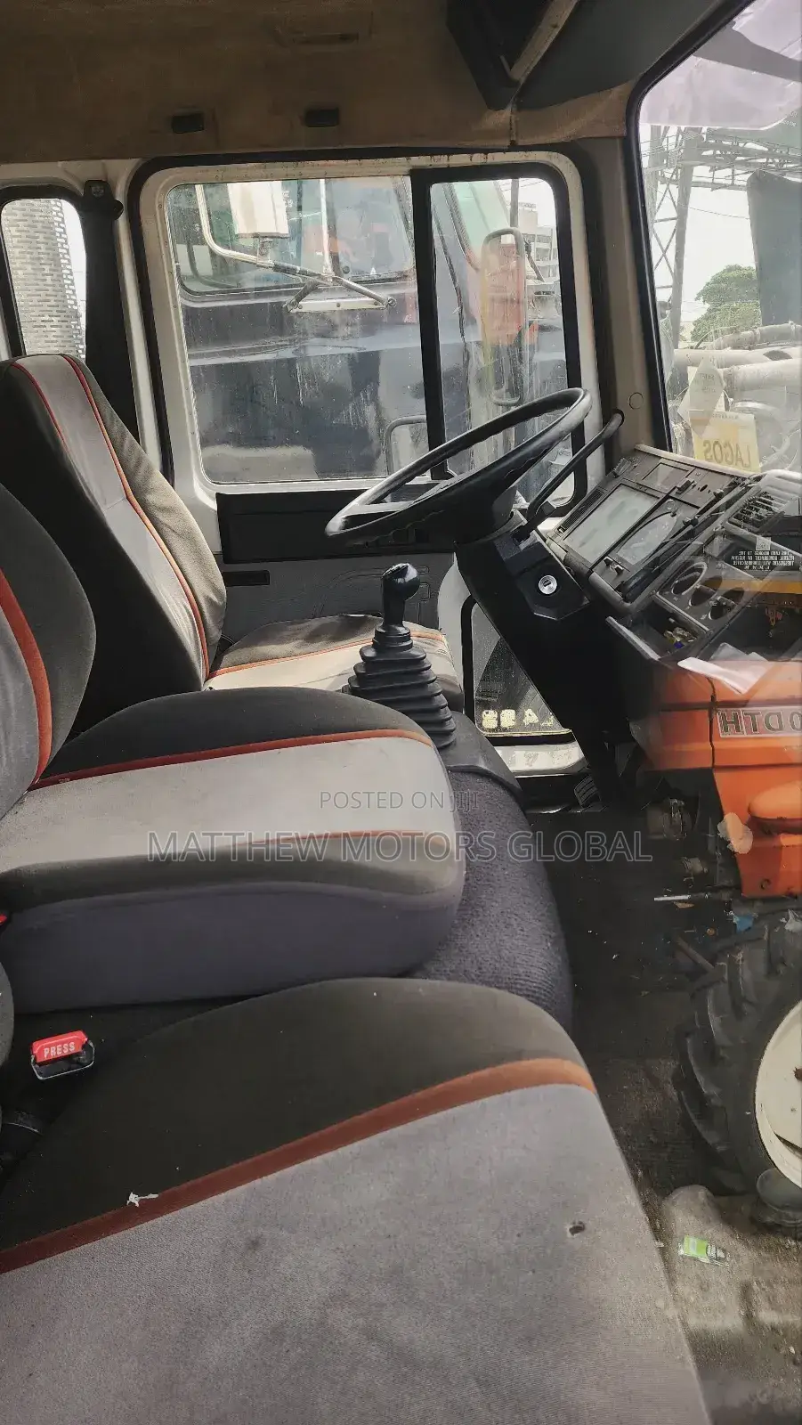 Clean Tokunbo Volvo, 6 Cylinders, 6 Bolts, 20ft Long, Sound Engine
