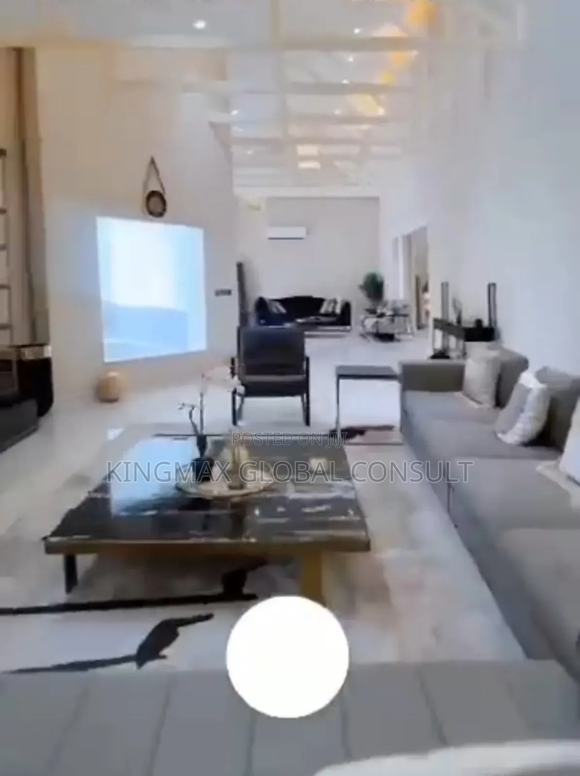 5bdrm Duplex in Guzape District for sale