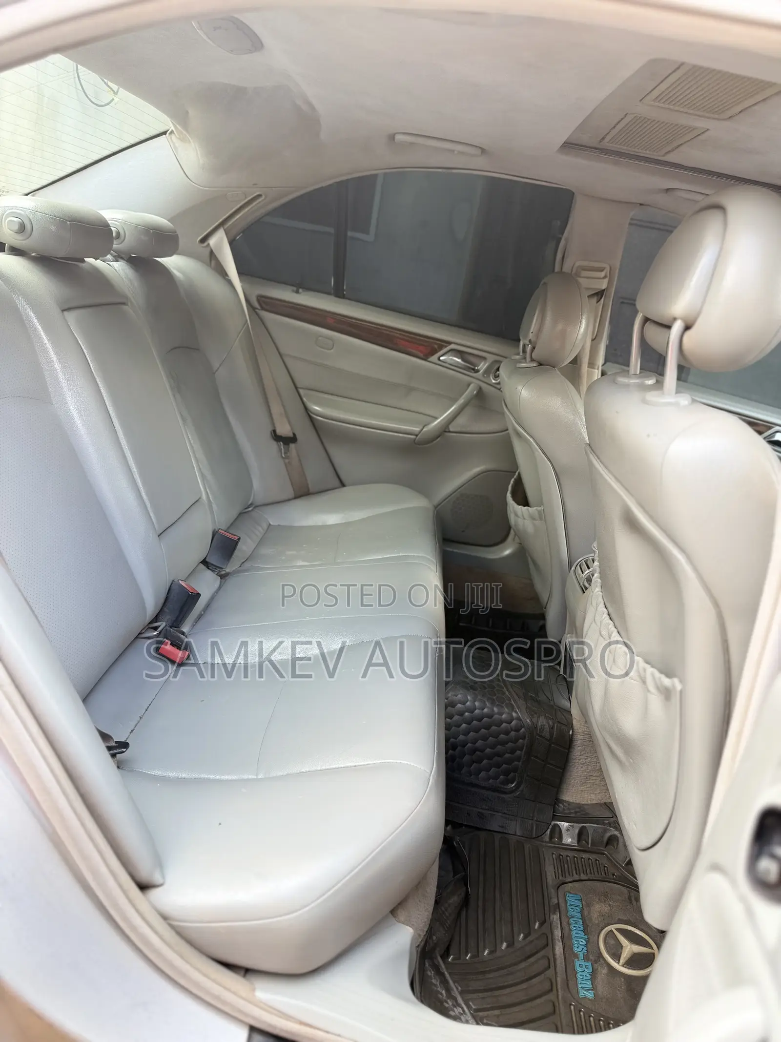 Mercedes-Benz C240 2004 Silver