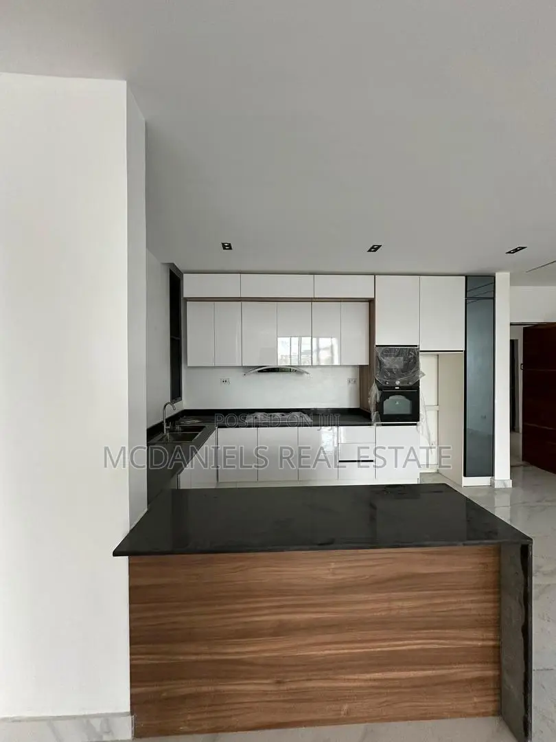 Furnished 2bdrm Apartment in Victoria Island Extension for sale