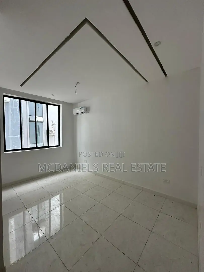Furnished 2bdrm Apartment in Victoria Island Extension for sale