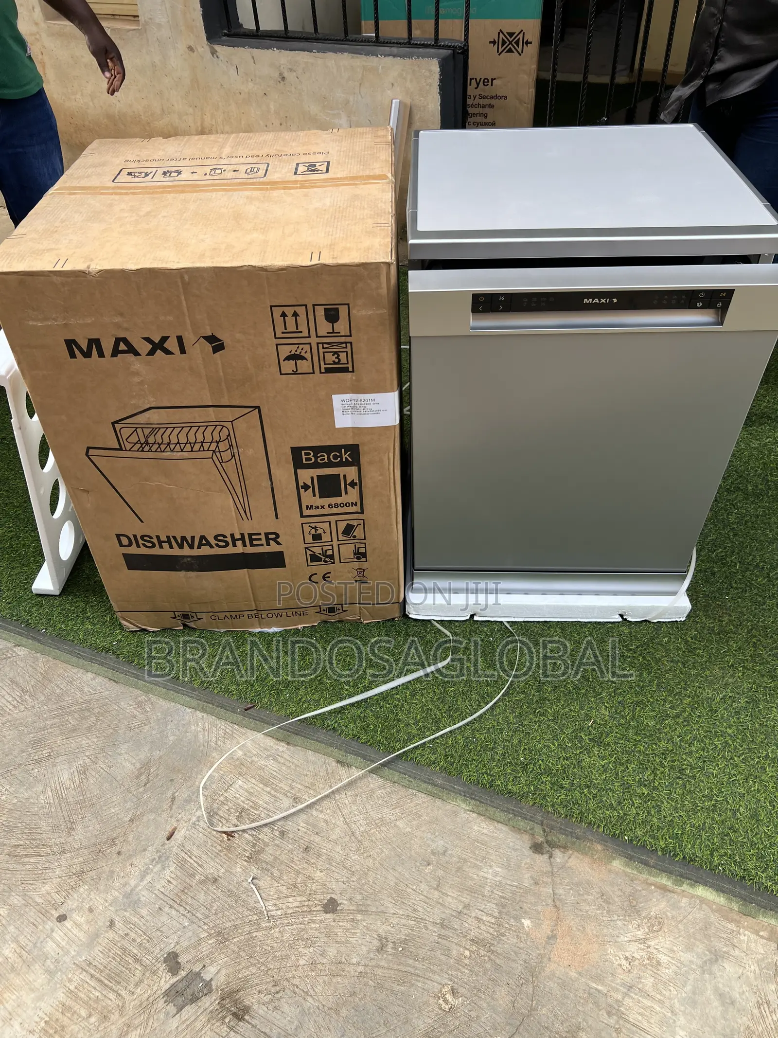 Heavy Duty Maxi Dishwasher Wqp12-5201m Strong Wash Power