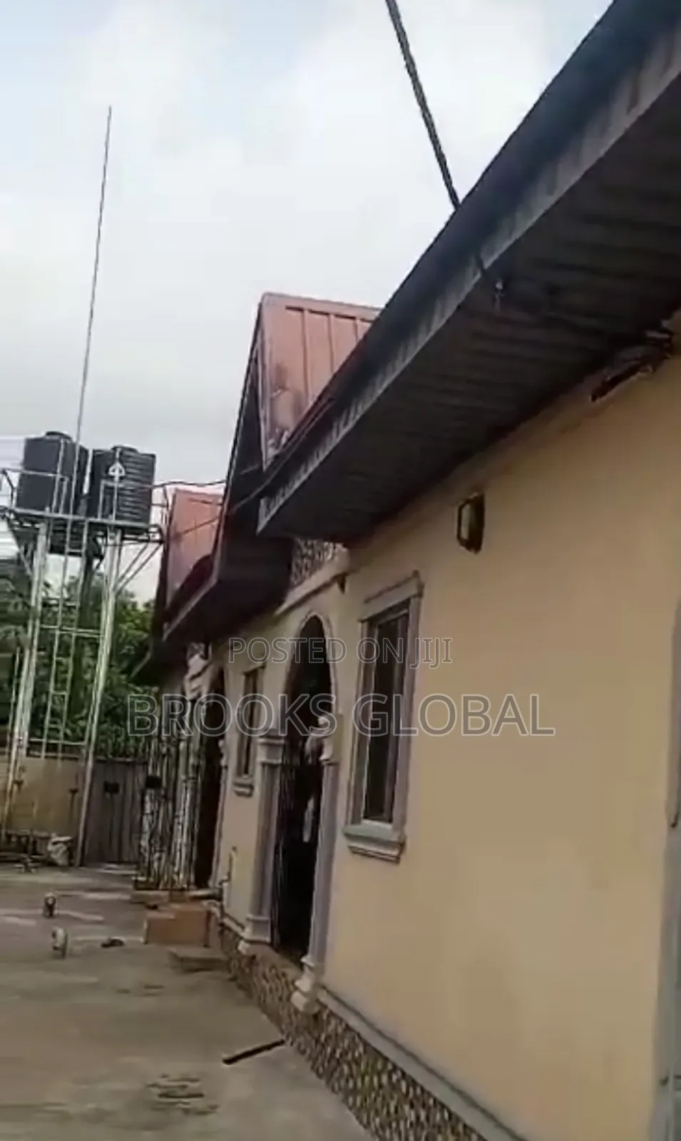 3bdrm Bungalow in Warri for sale