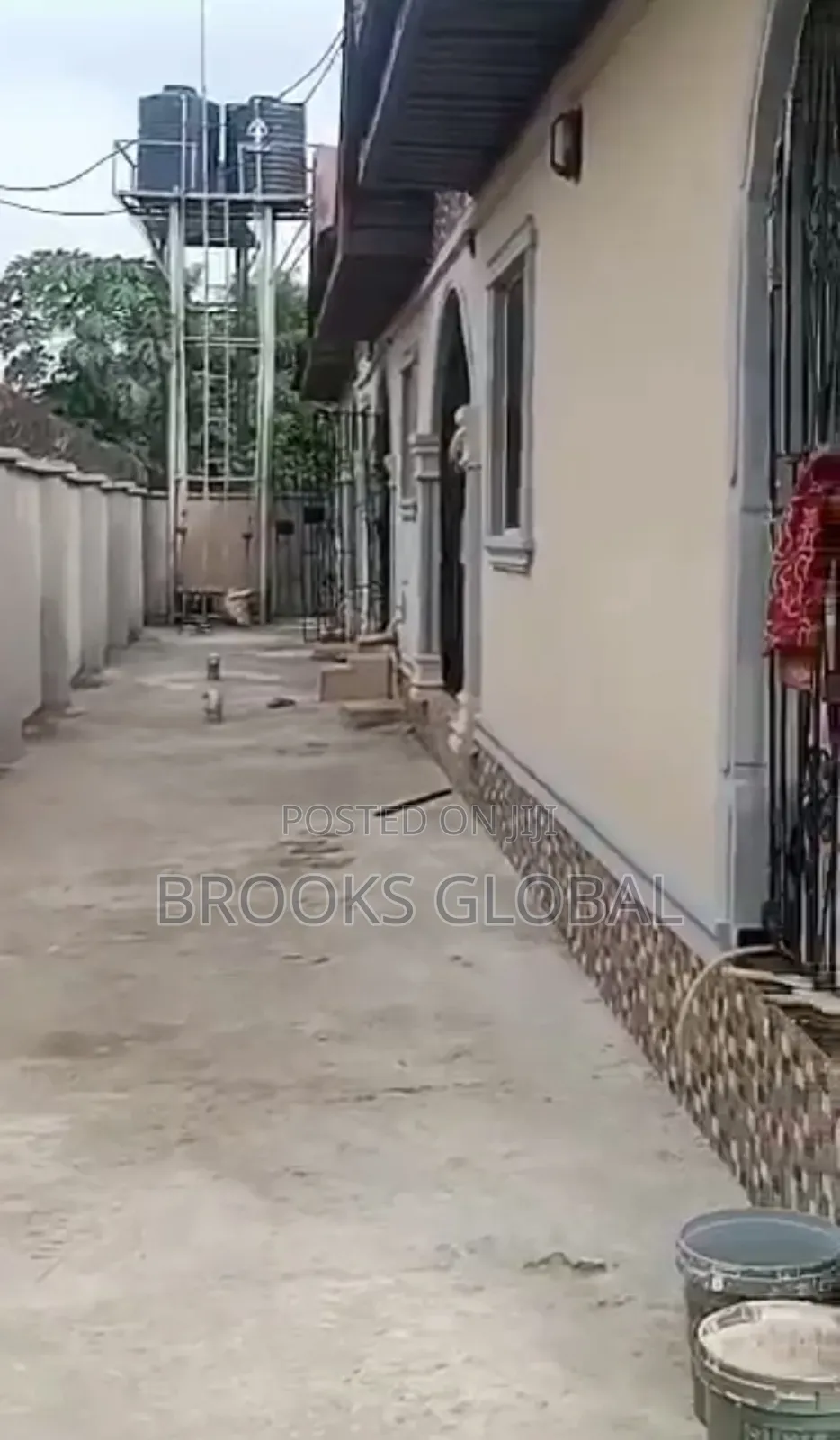 3bdrm Bungalow in Warri for sale