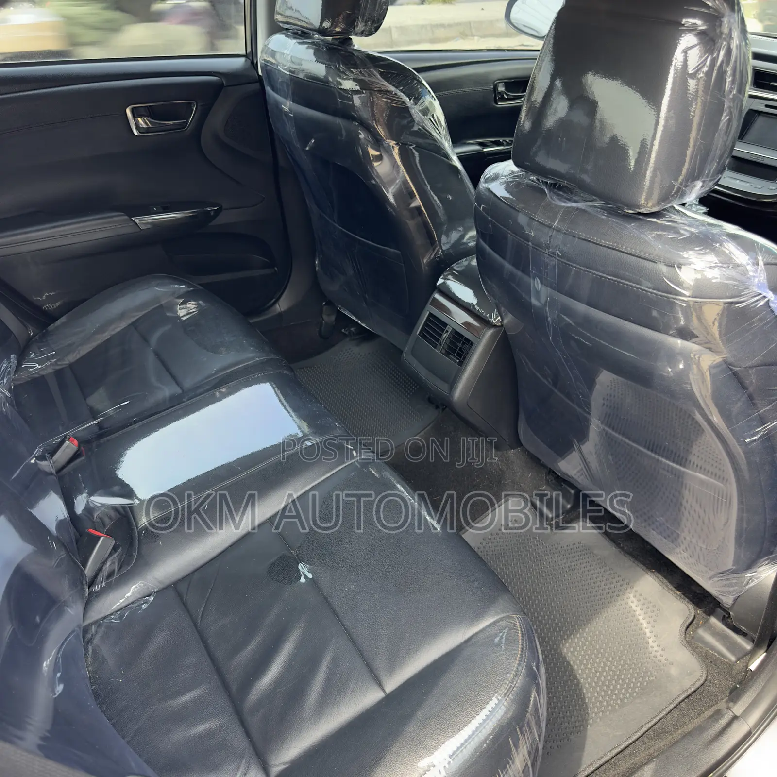 Toyota Avalon XLE Sedar FWD (3.5L 6cyl 6A) 2013 Gray