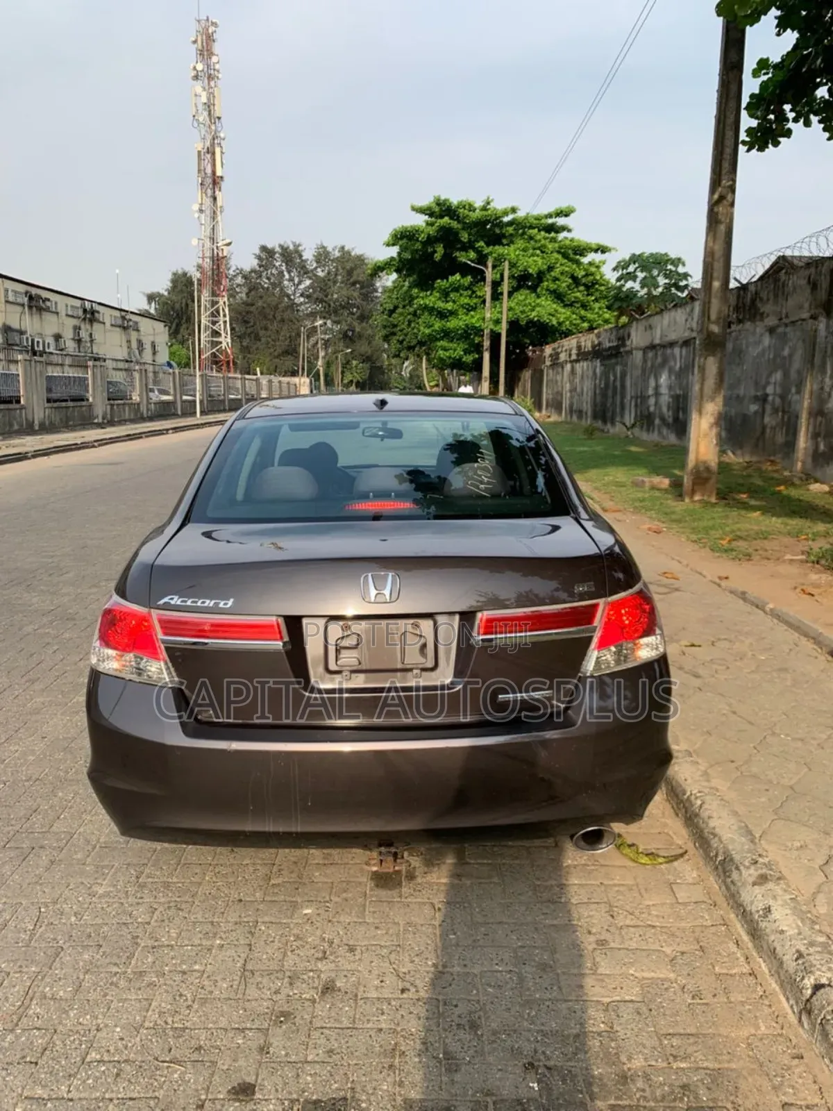 Honda Accord Sedan SE 2012 Brown