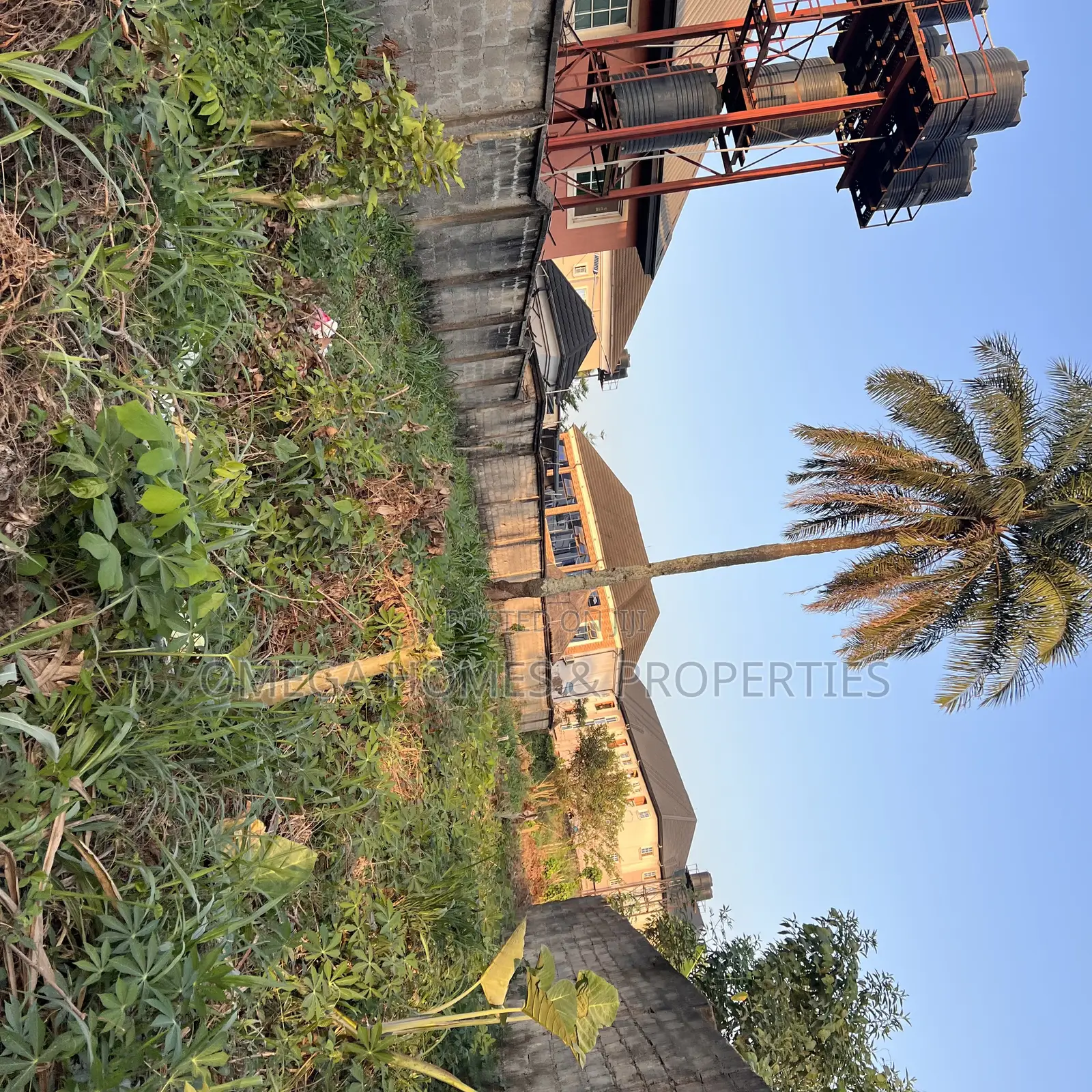 4 Plots of Land on the Road