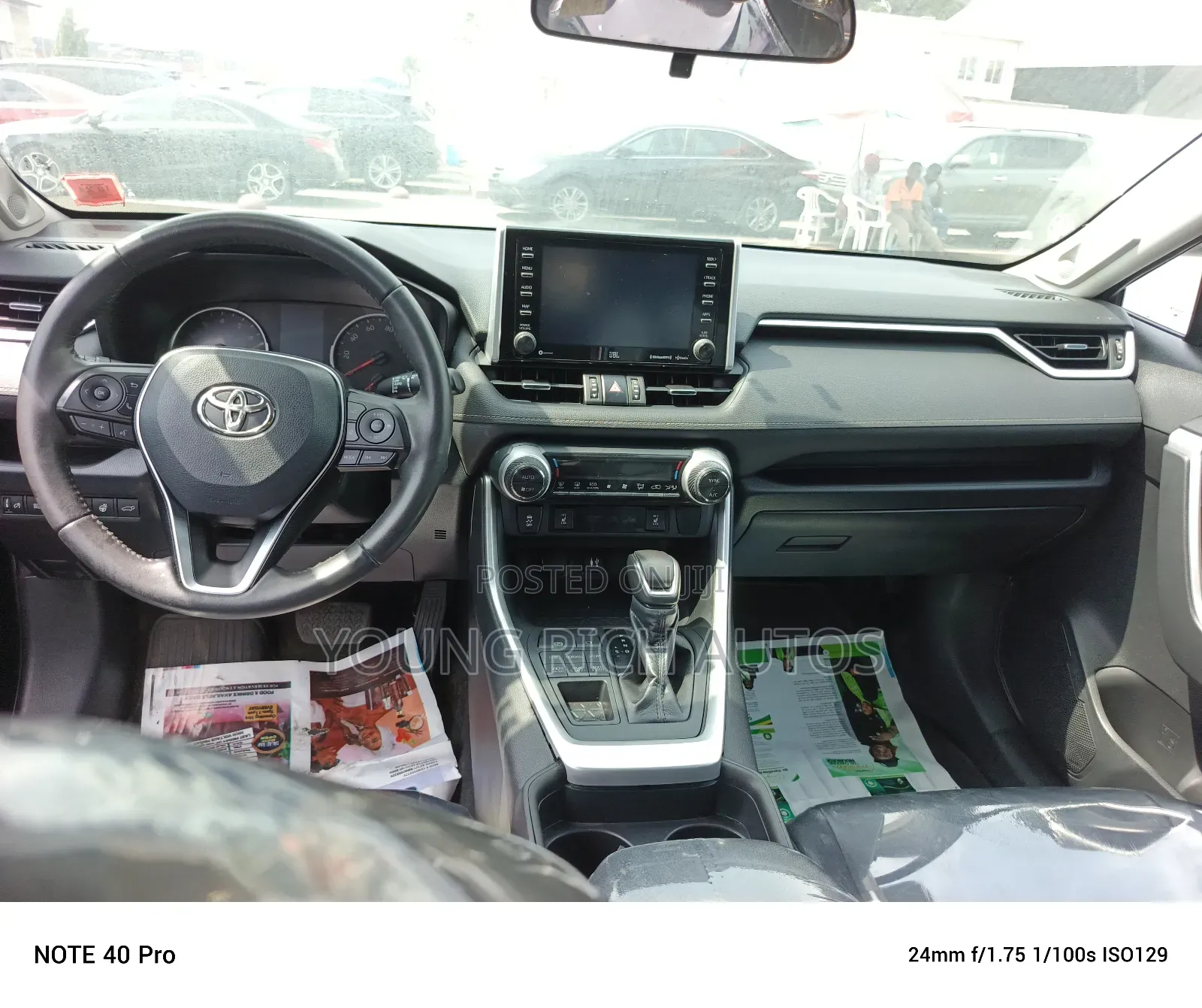 Toyota RAV4 2020 Blue