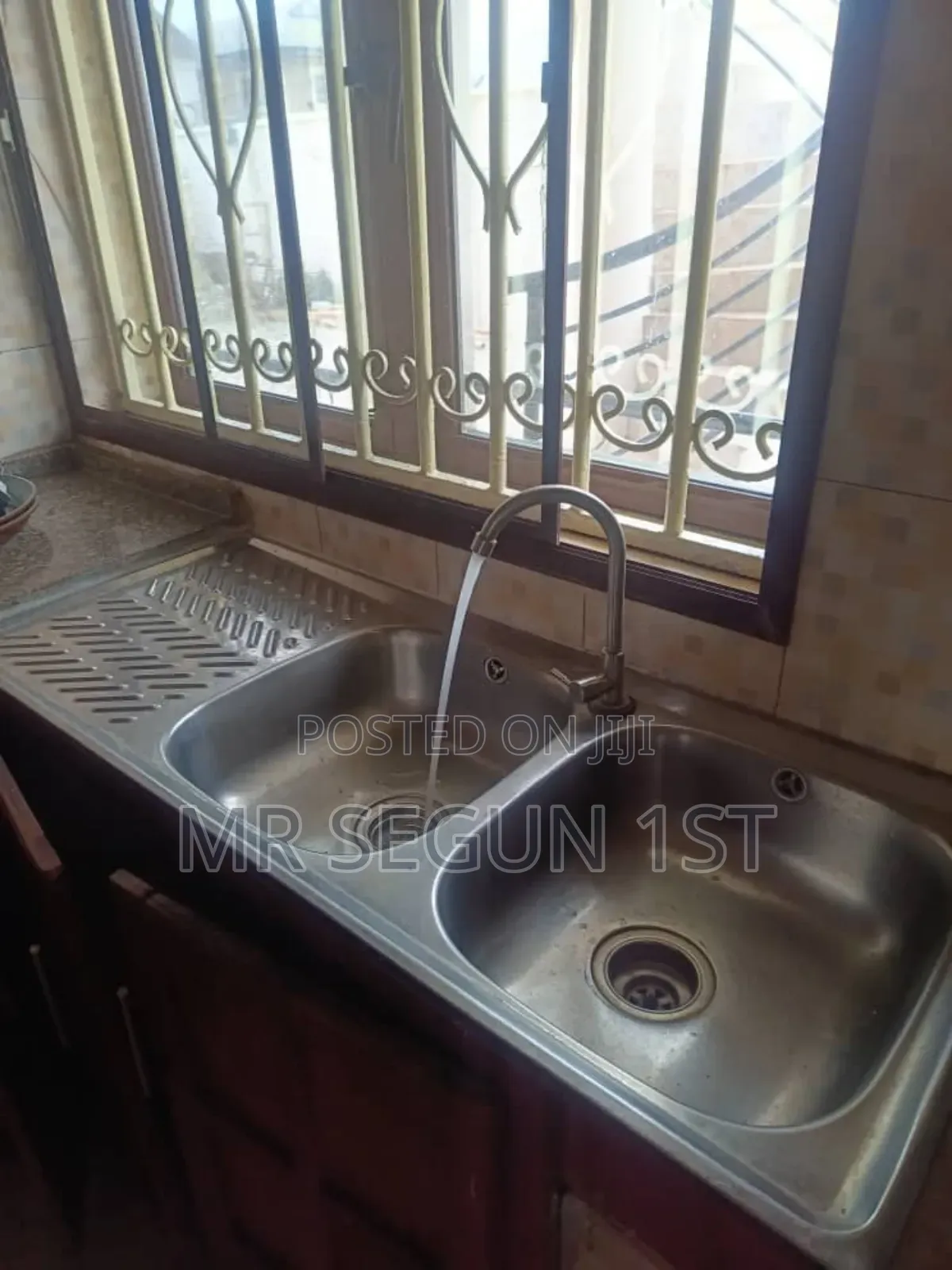 3bdrm Block of Flats in Unity, Akala Express for rent