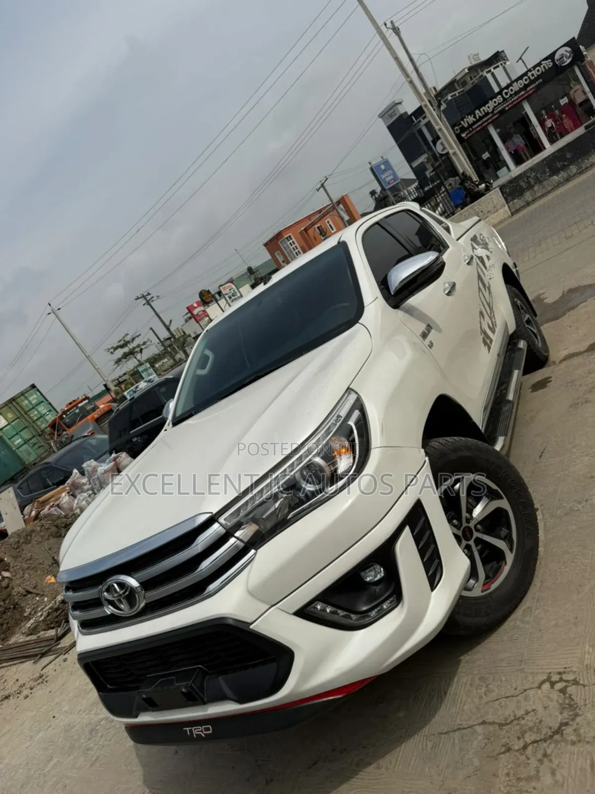 Toyota Hilux Revo Double Cab Petrol 2.7 AWD 2020 White