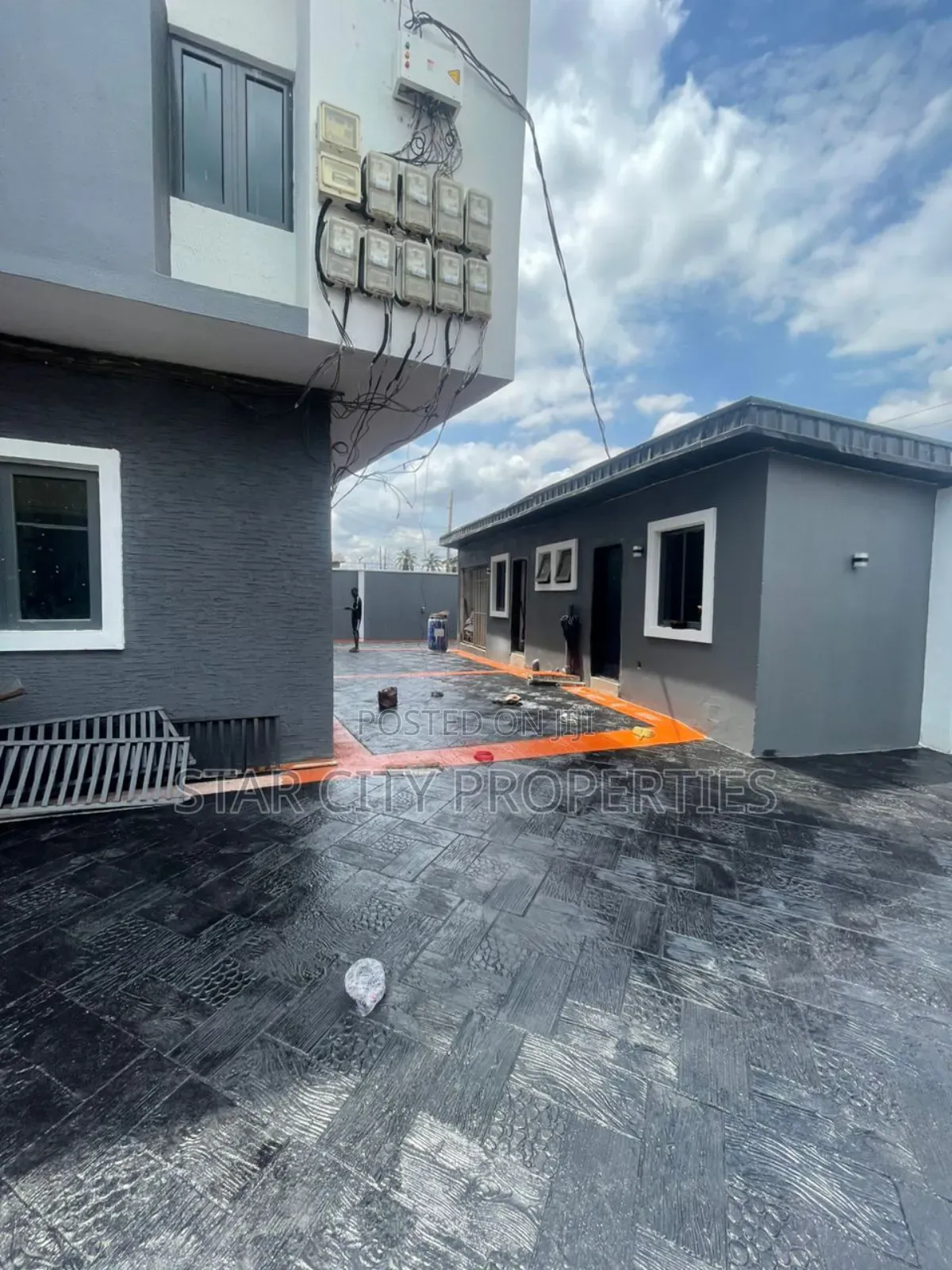 3bdrm Apartment in Excellence, Ogba for sale