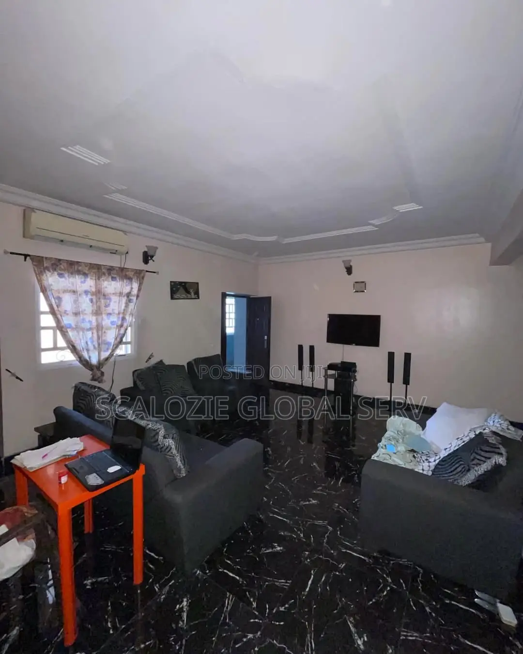 3bdrm Block of Flats in Eliozu Eneka Link for sale