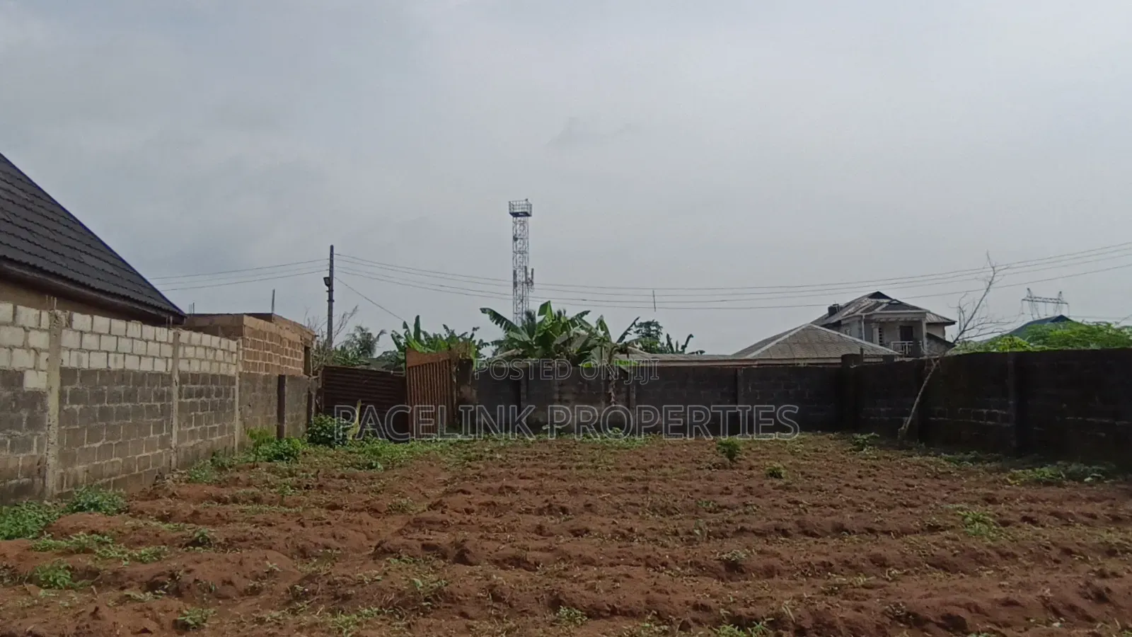 4bdrm Bungalow in Ado-Odo/Ota for sale