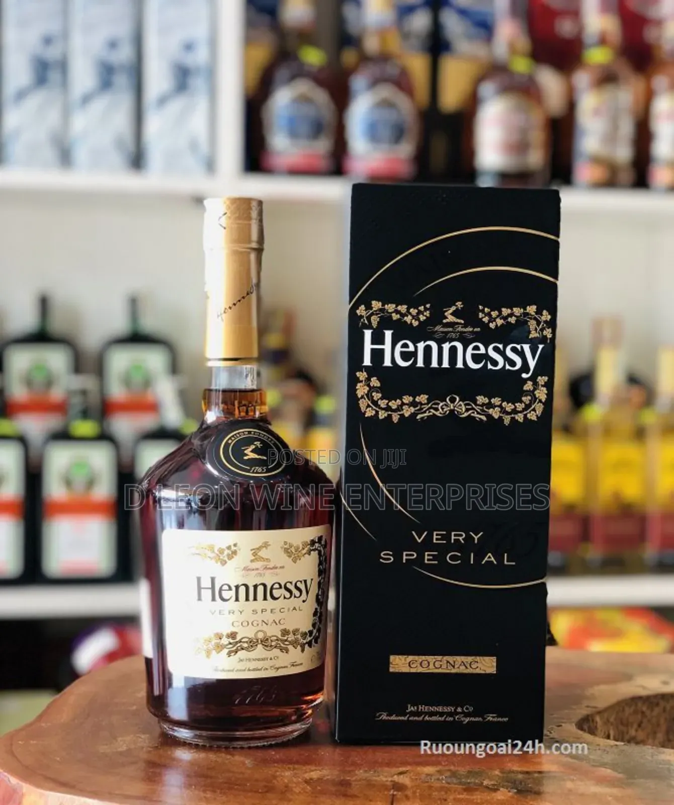 Hennessy vs Cartoon by ( 12 Bottles )