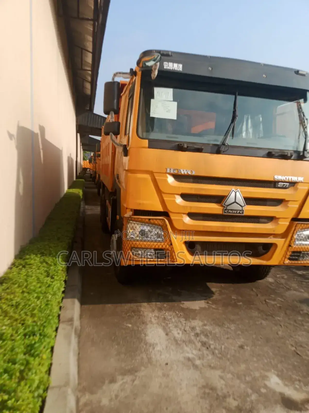 Foreign Used Recent Entry Howo Tipper Dump Truck