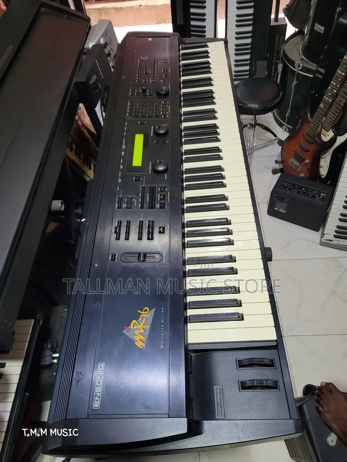 Ensoniq Mr76 Wheighted Action