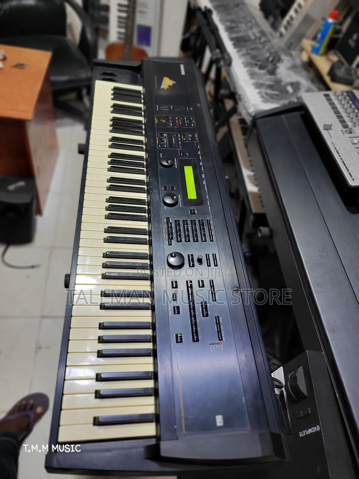 Ensoniq Mr76 Wheighted Action