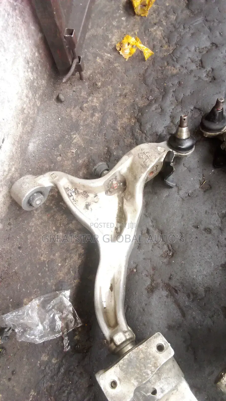 Infiniti Q50, Mx35 Etc Front Low Arms 4wd