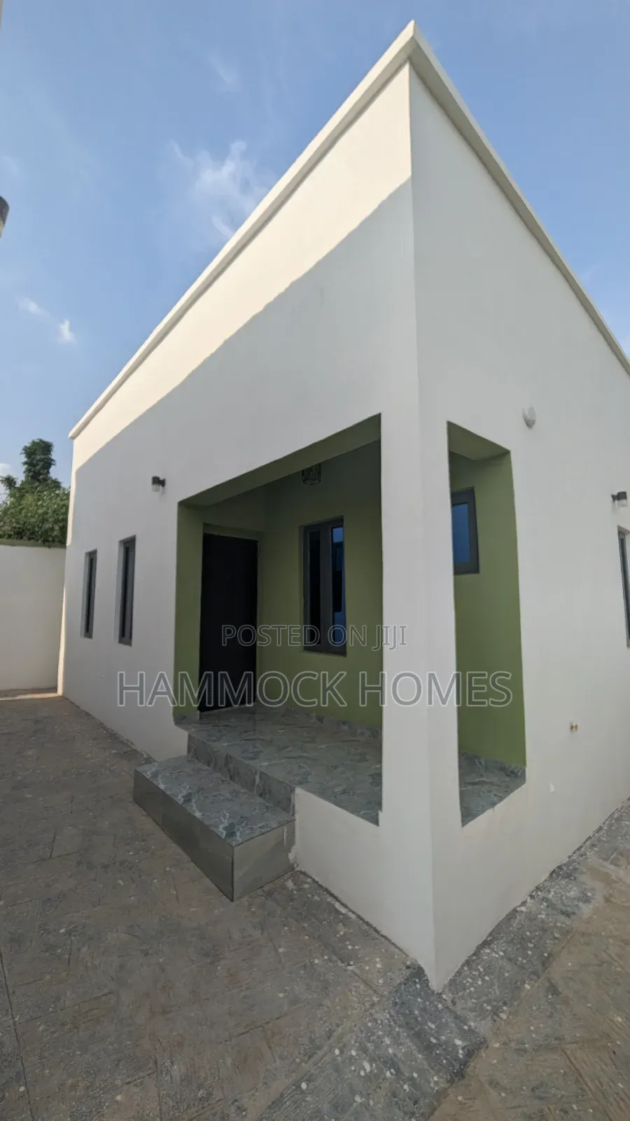4bdrm Bungalow in Akala Estate, Akobo for sale
