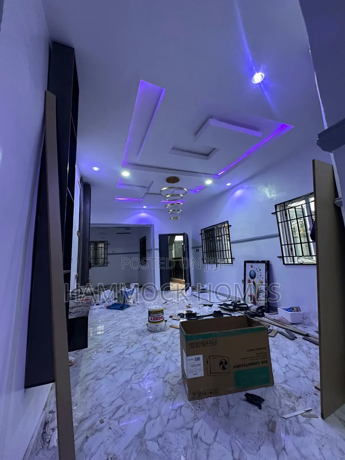 3bdrm Bungalow in Alafara Estate, Jericho for sale