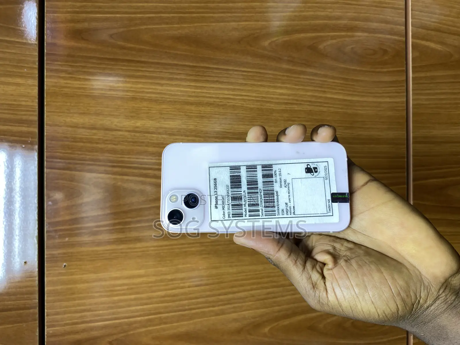 Apple iPhone 13 256 GB Pink