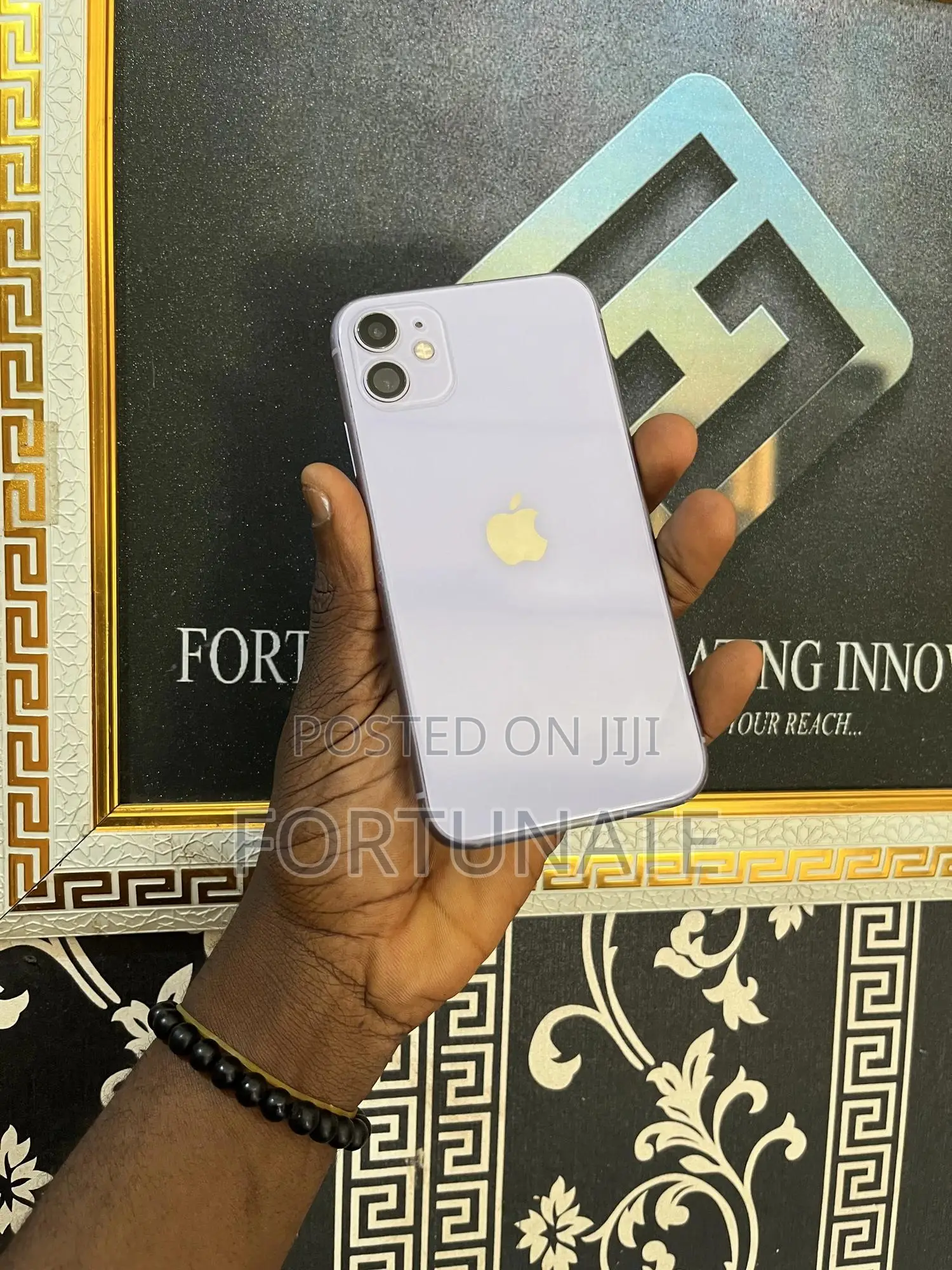 Apple iPhone 11 64 GB Purple