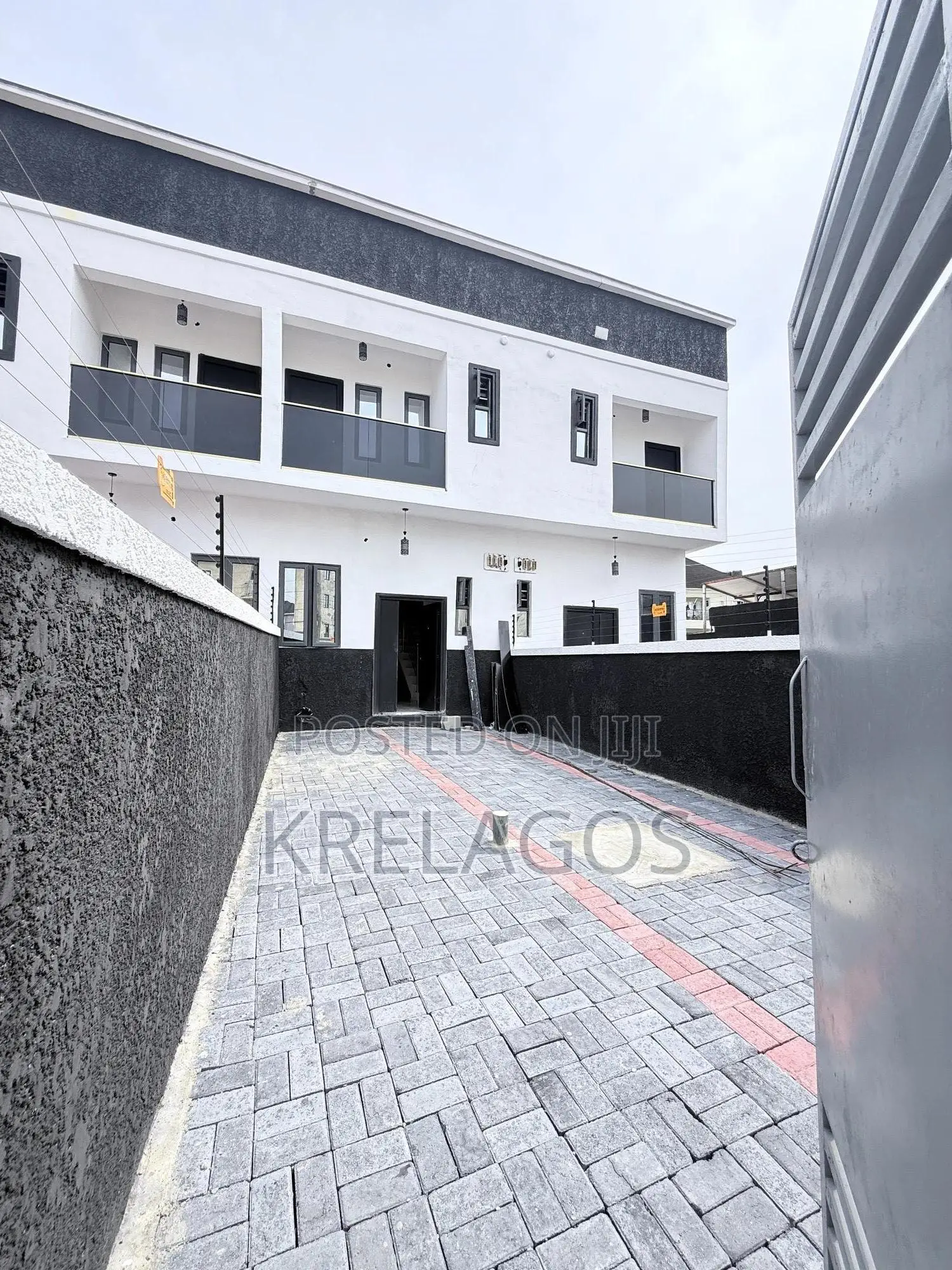 2bdrm Duplex in Sangotedo for sale