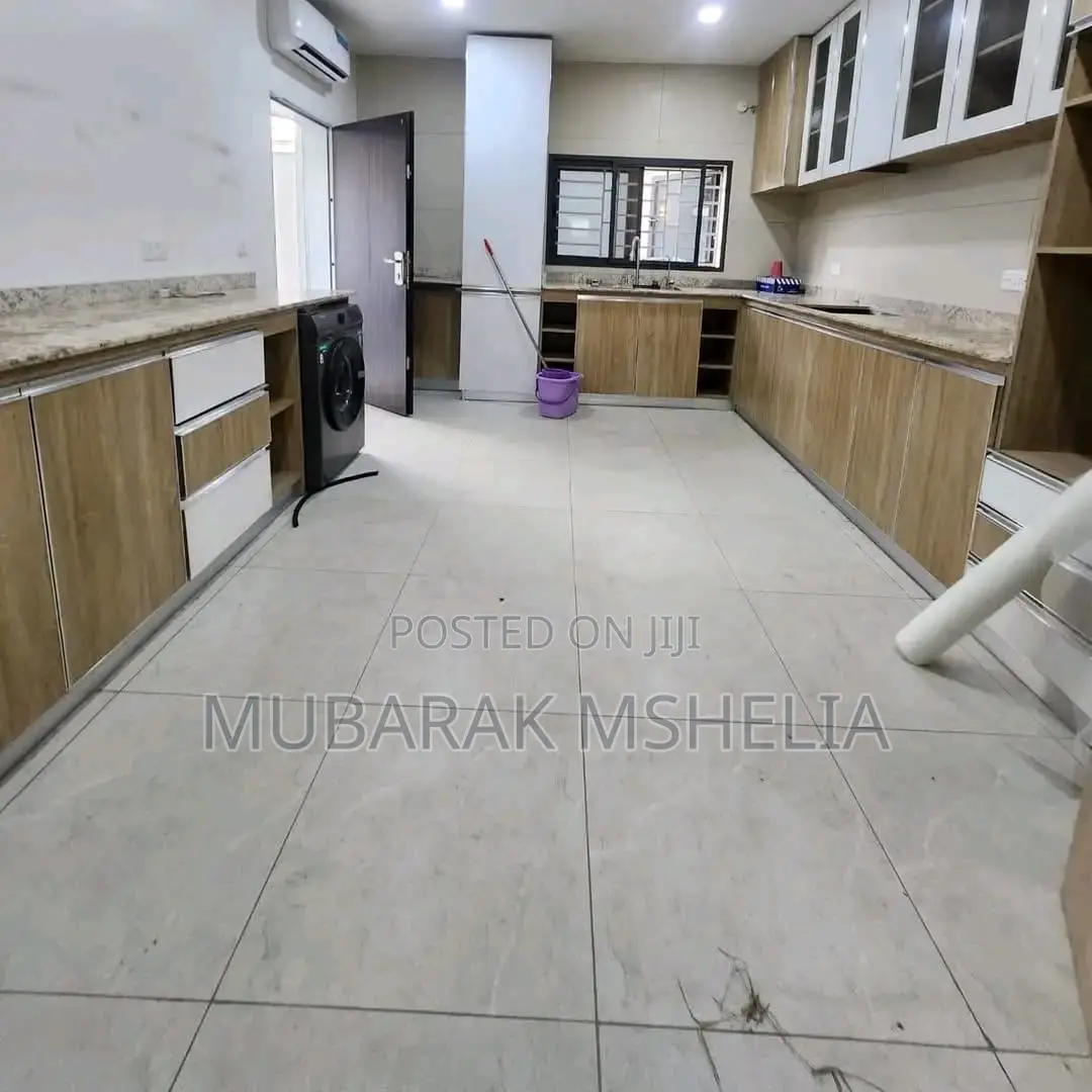 4bdrm House in Katampe Extension for sale