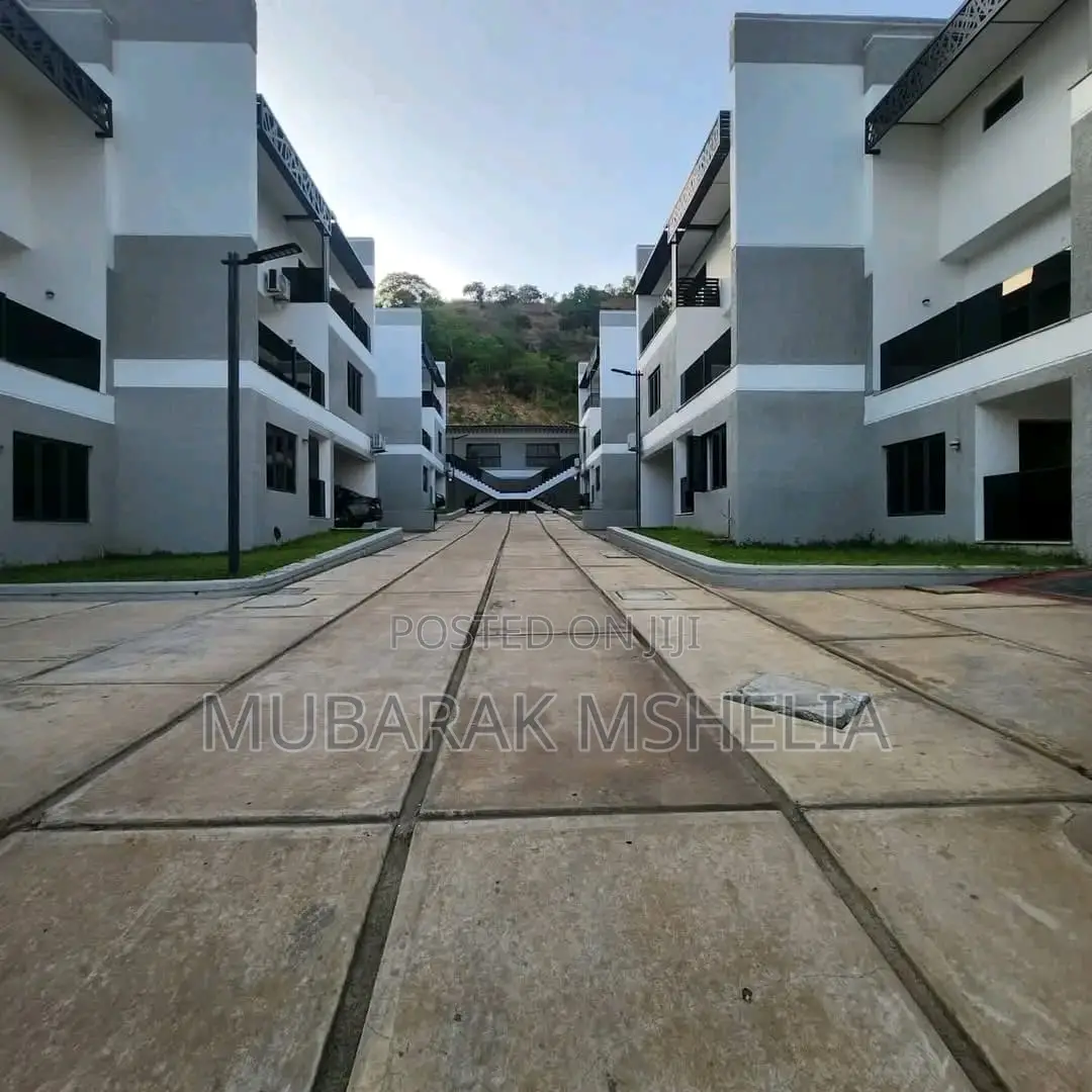 4bdrm House in Katampe Extension for sale