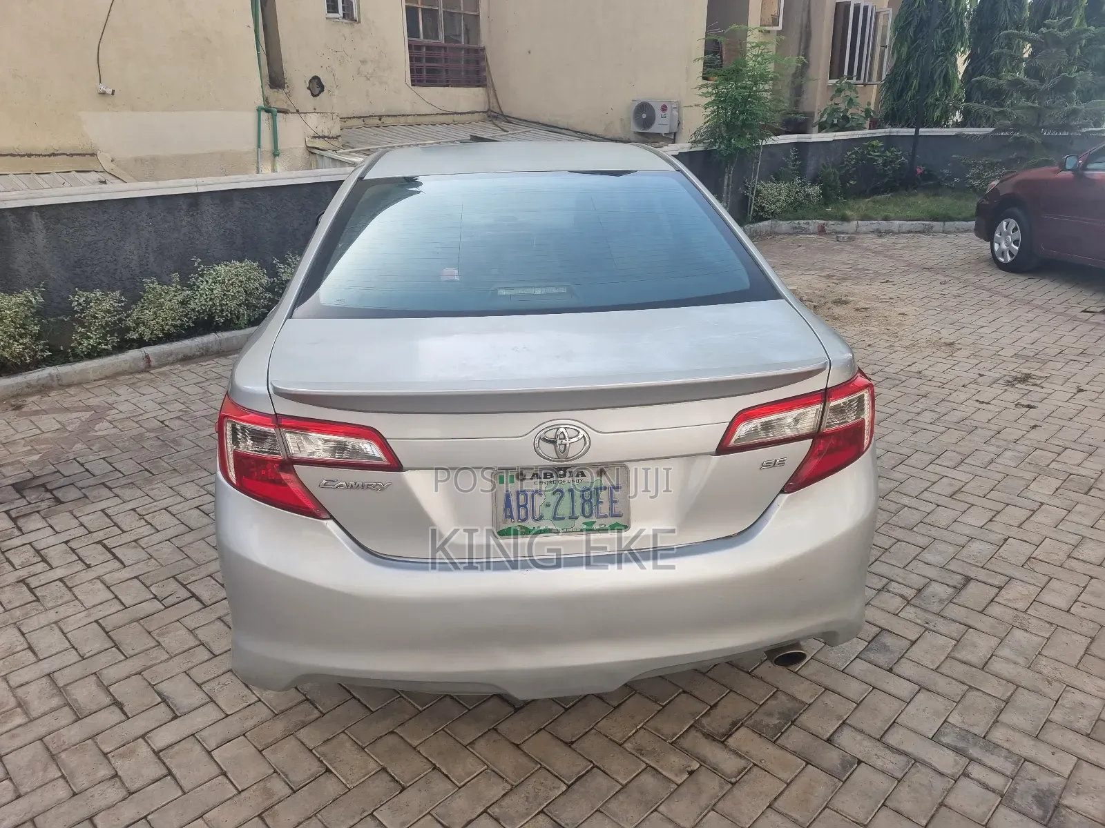 Toyota Camry SE 4dr Sedan (2.5L 4cyl 6A) 2012 Silver
