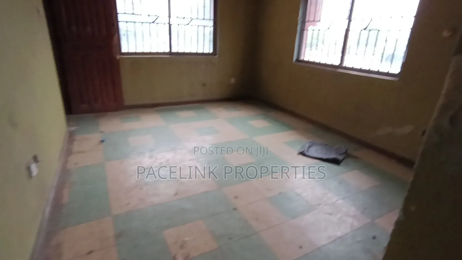 5bdrm Duplex in Egbeda for sale