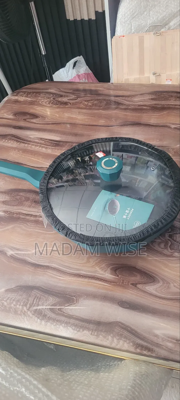 High Quality Frying Pan . (Enjoy Cooking)