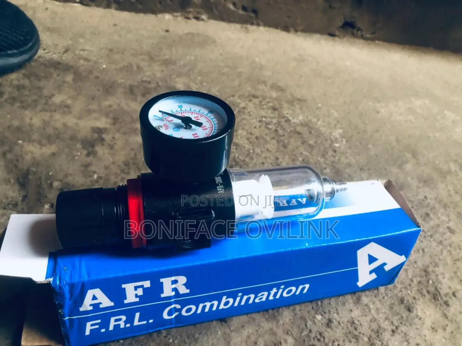Air Regulator 1⁄4" ( Various Sizes Available