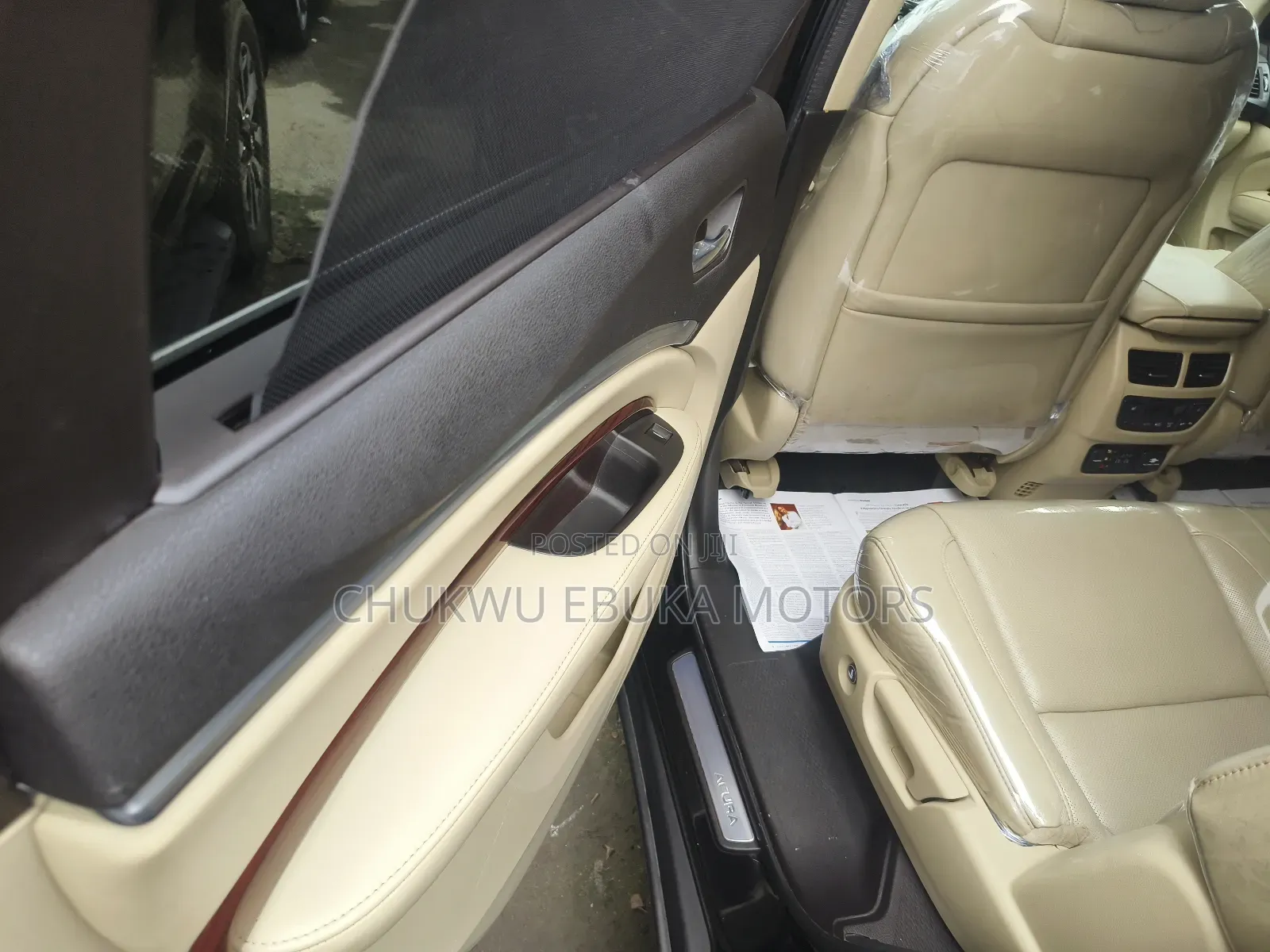 Acura MDX Advance and Entertainment Packages 4dr SUV (3.5L 6cyl 6A)