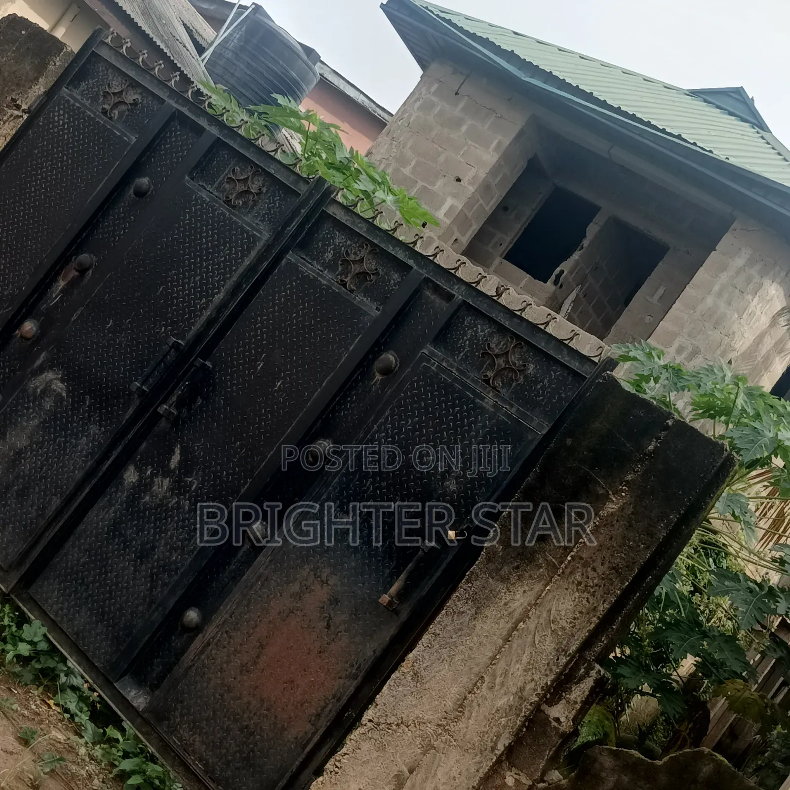 2bdrm Block of Flats in Ayobo for sale
