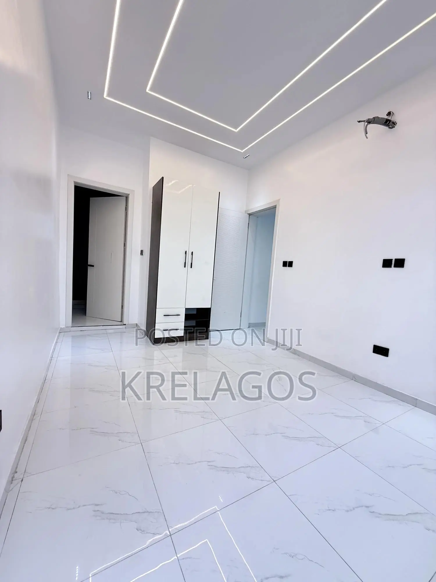 4bdrm Duplex in Osapa london for sale