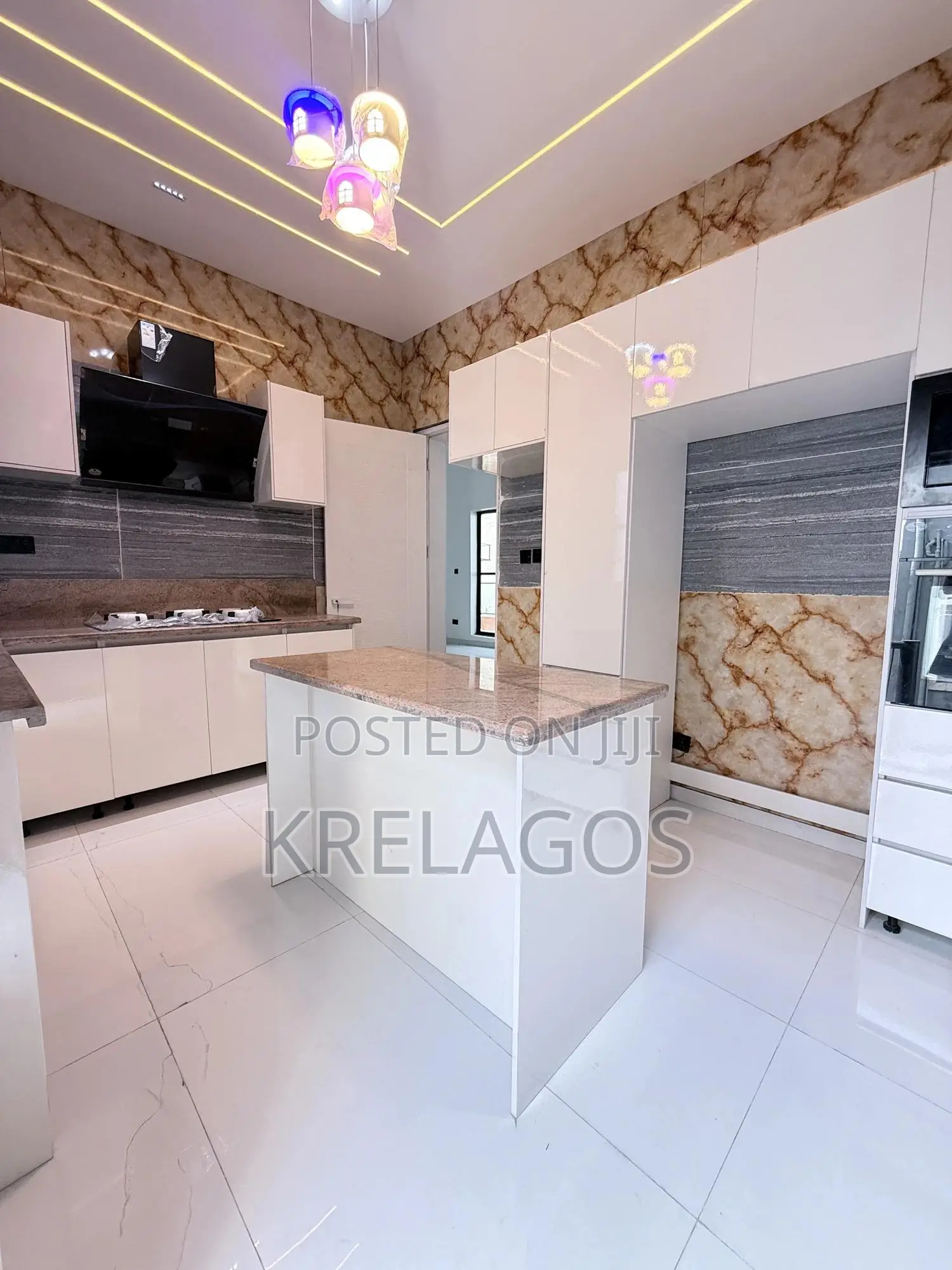 4bdrm Duplex in Osapa london for sale