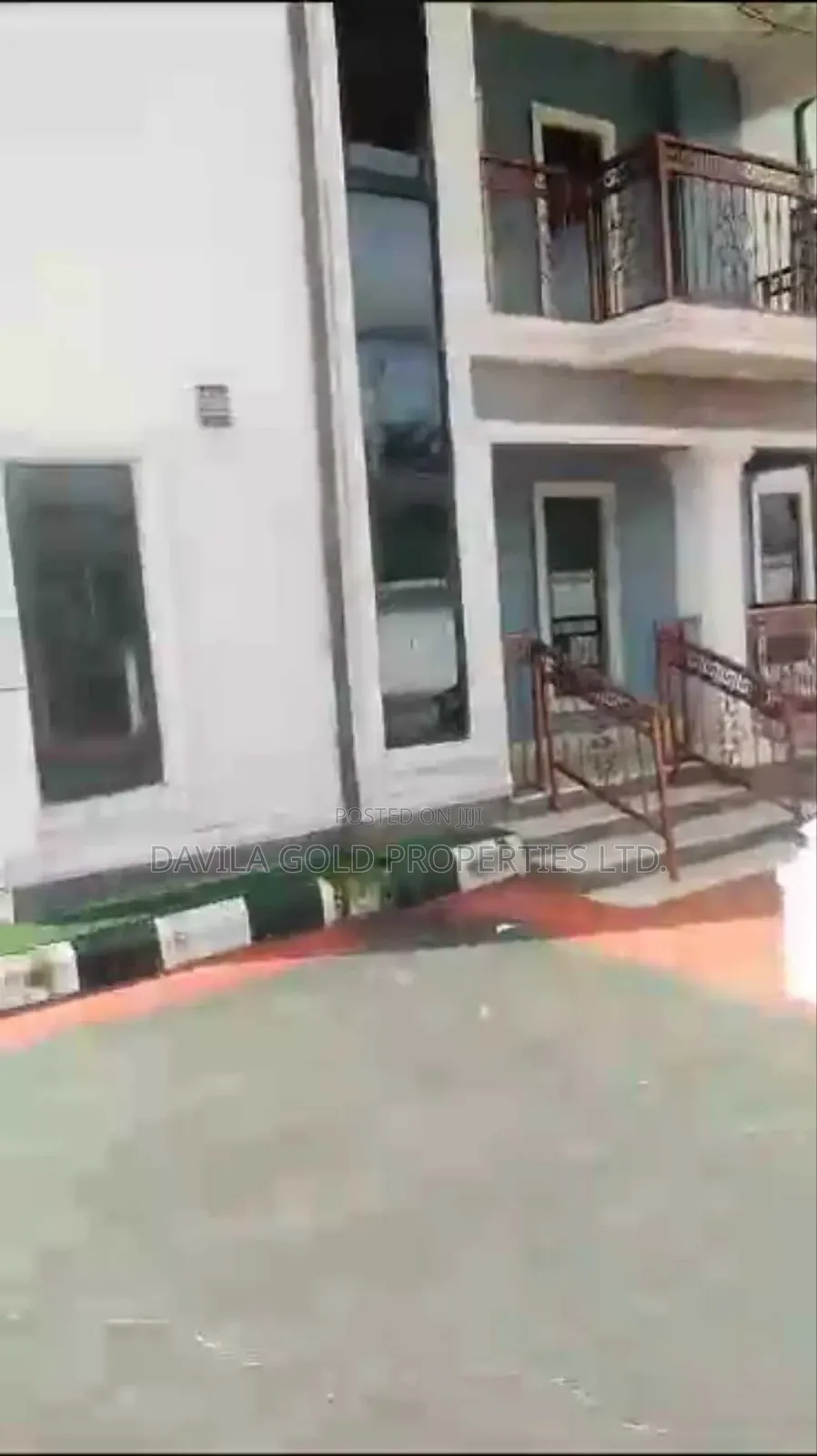 4bdrm Duplex in Benin City for sale