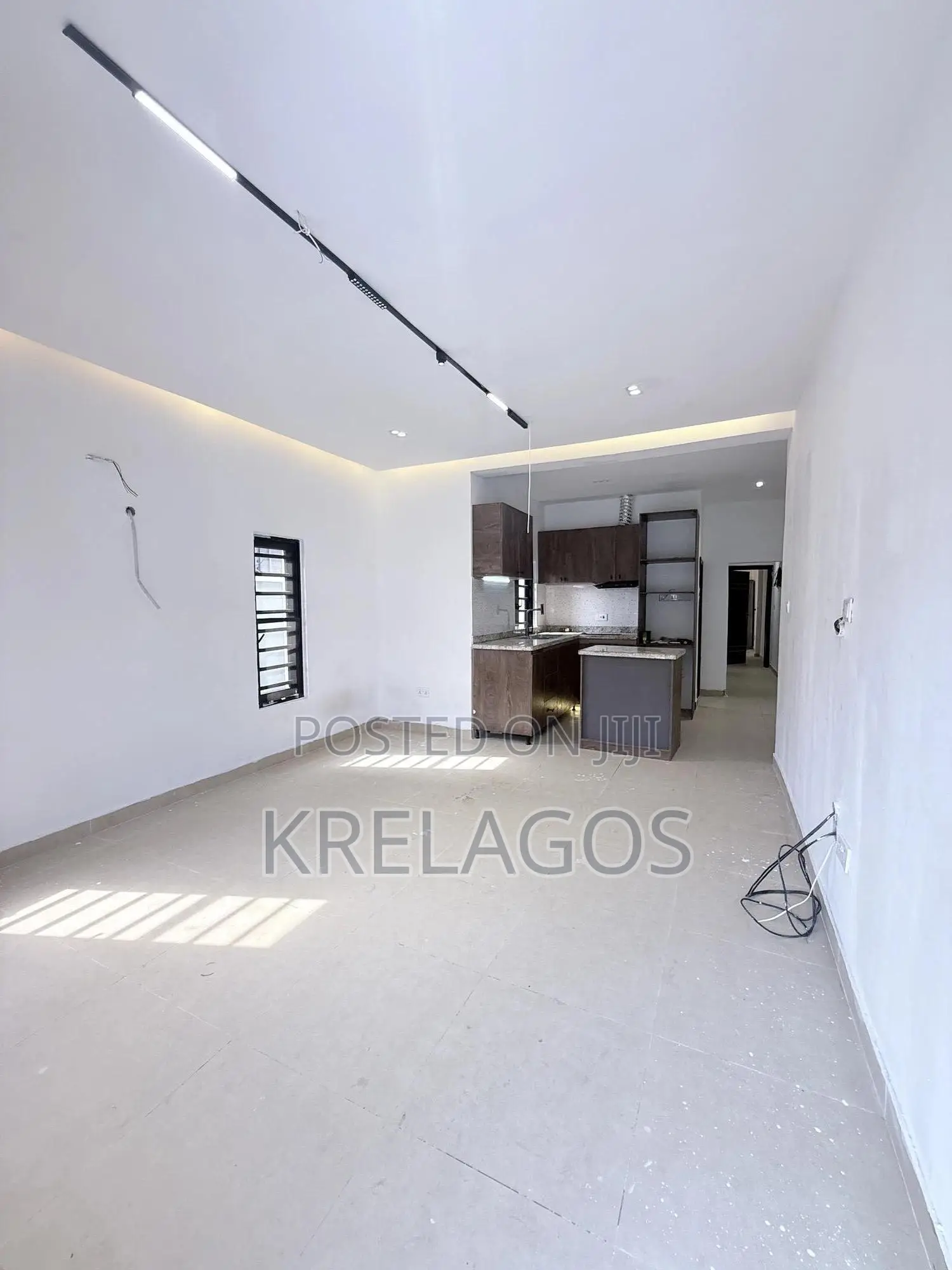 2bdrm House in Agungi for sale