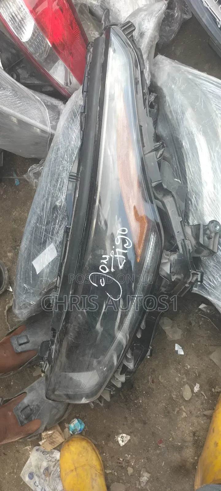 Replacement Headlight for Toyota Highlander 2020