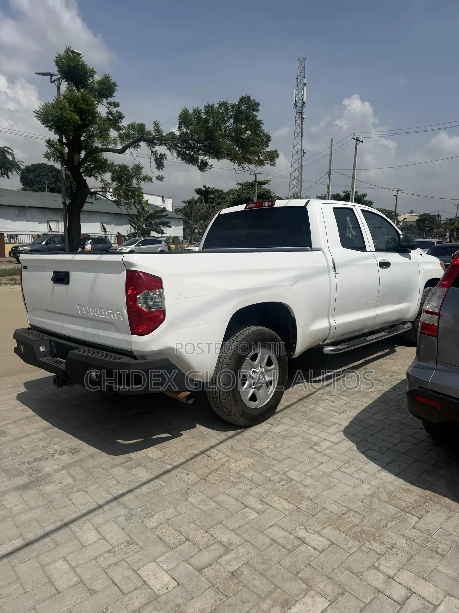 Toyota Tundra SR5 4.6L V8 4x4 Double Cab 6.6 ft. box 145.7 in. WB 2016