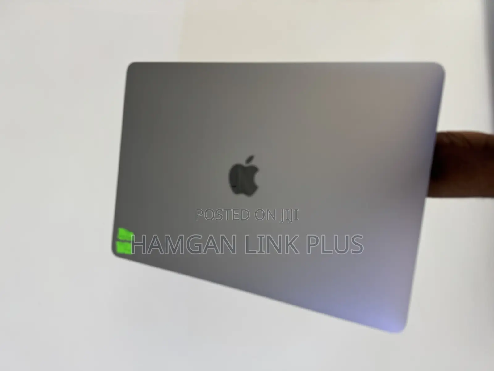 Laptop Apple MacBook Pro 2022 M2 16GB Apple M2 SSD 512GB