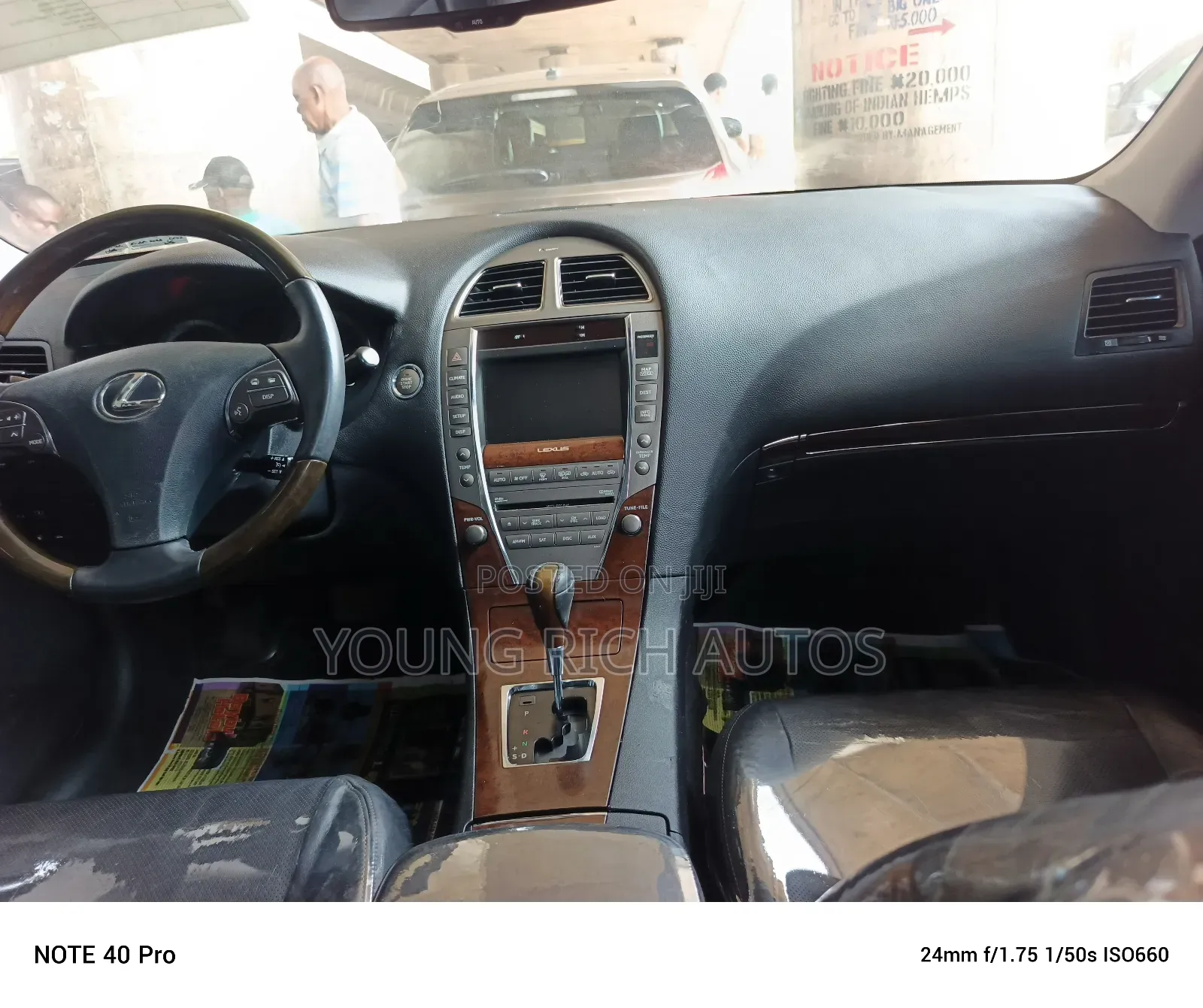 Lexus ES 350 2010 Red