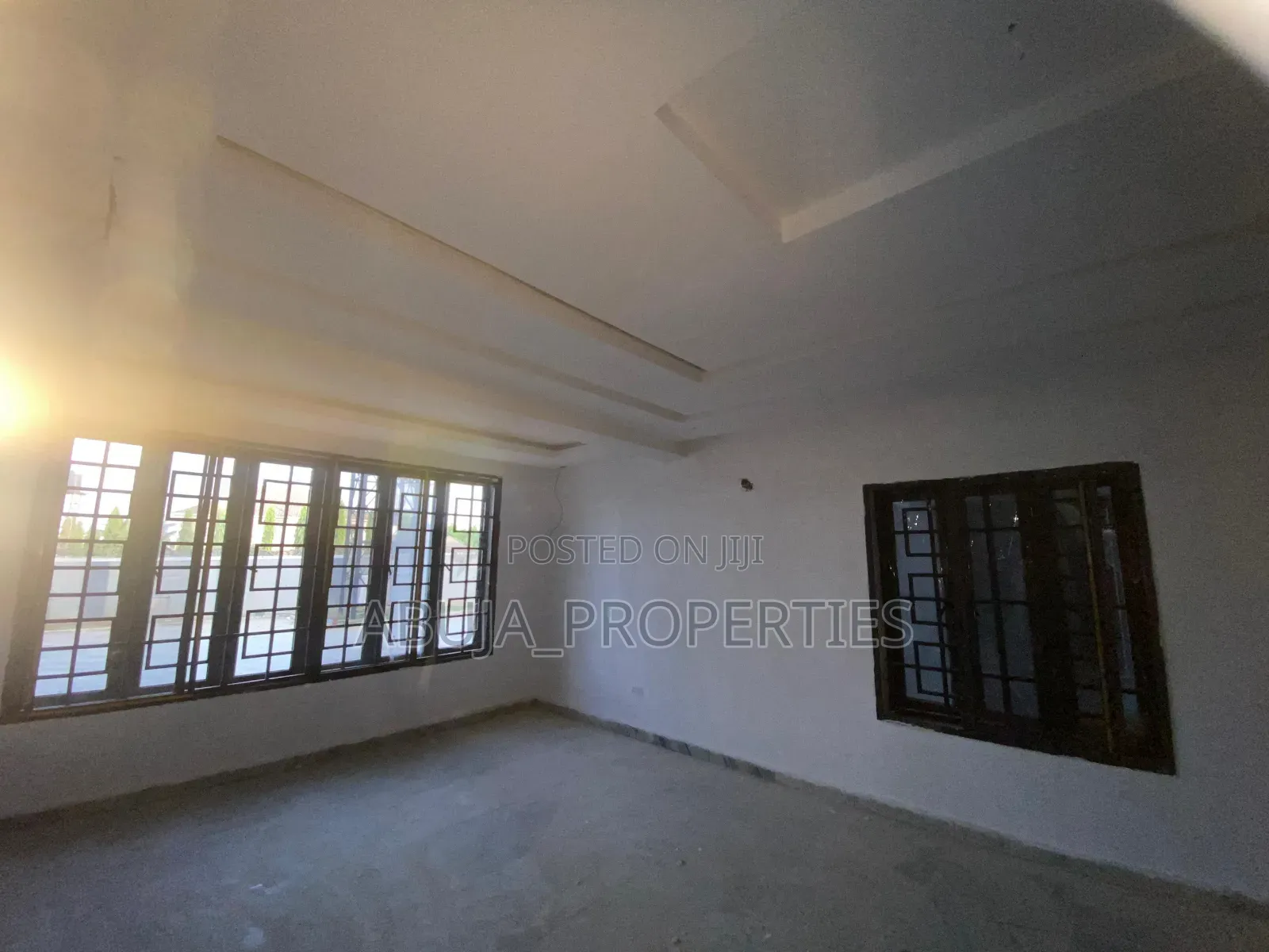 6bdrm Duplex in Jahi for sale