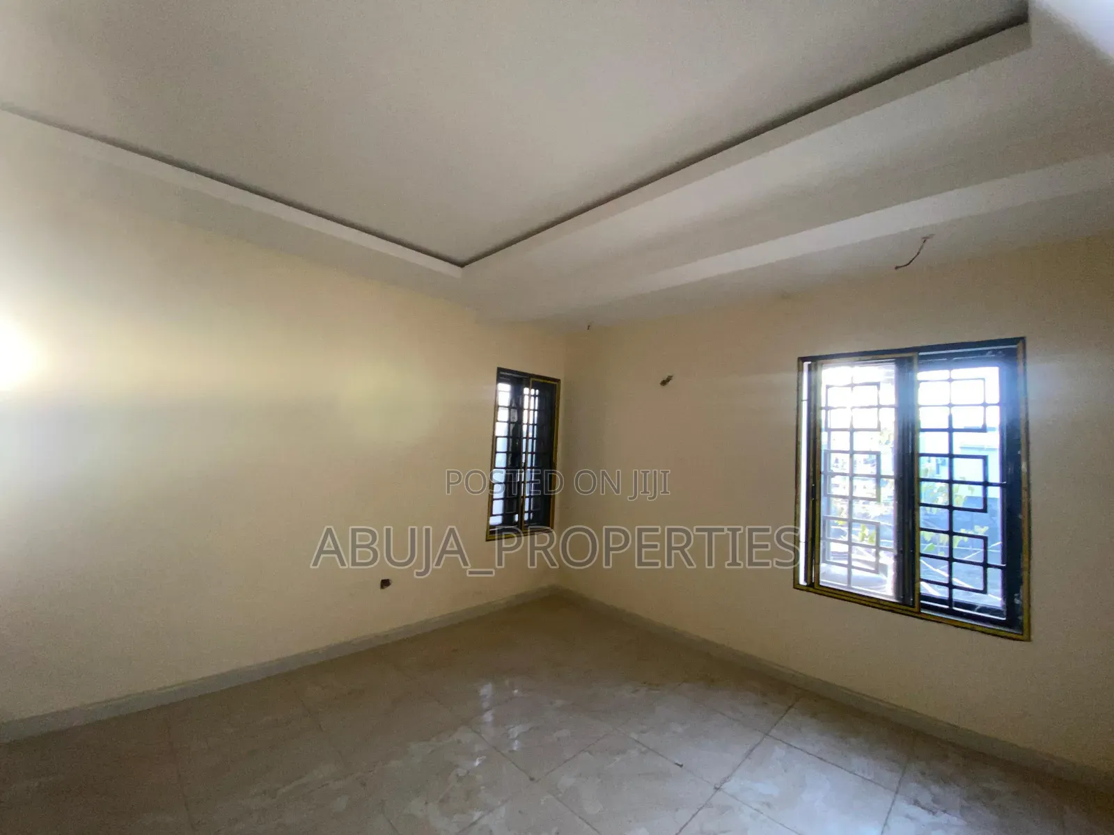 6bdrm Duplex in Jahi for sale